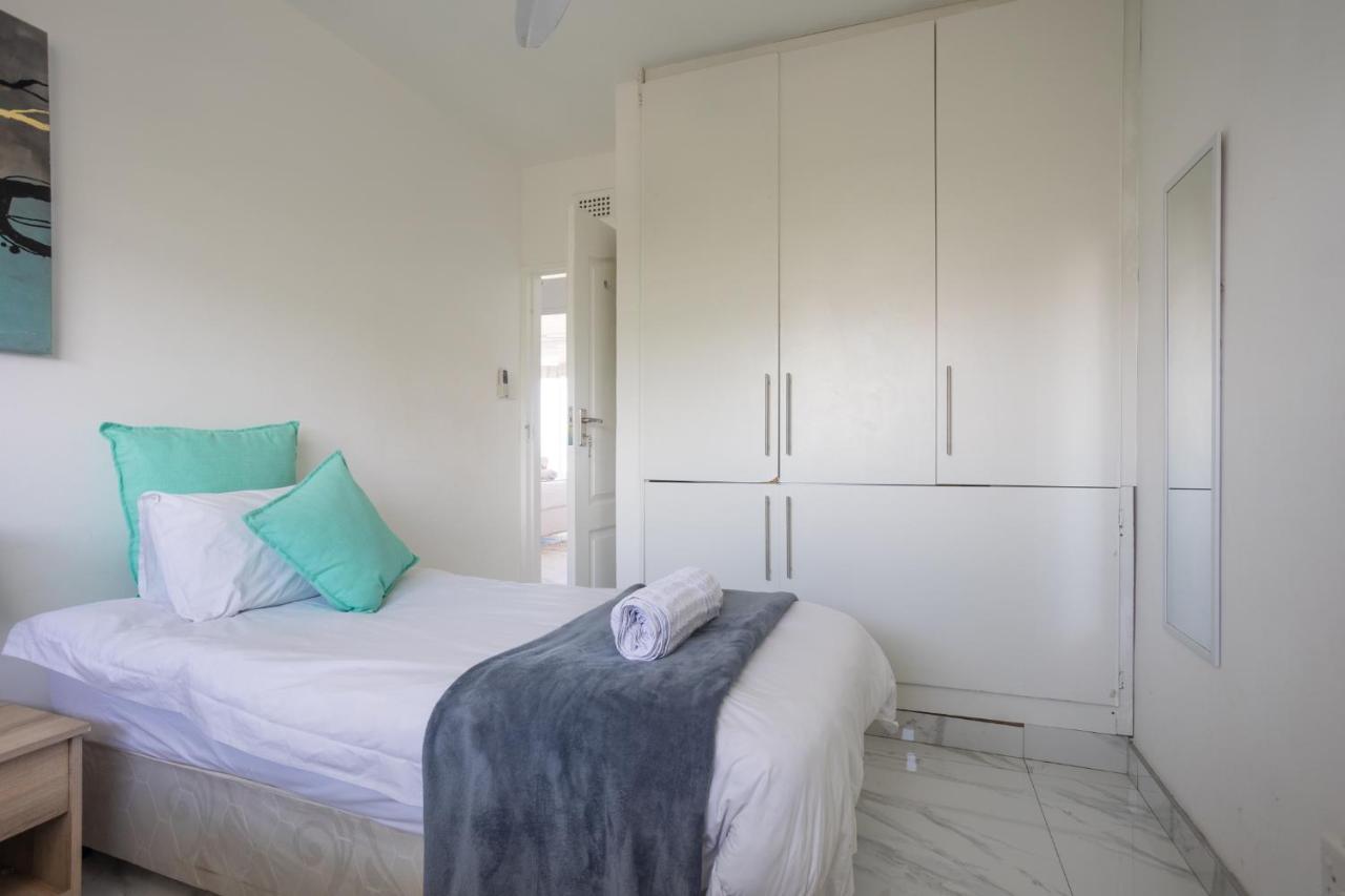24 Sea Lodge - Sea Viewing Apartment 다반 외부 사진