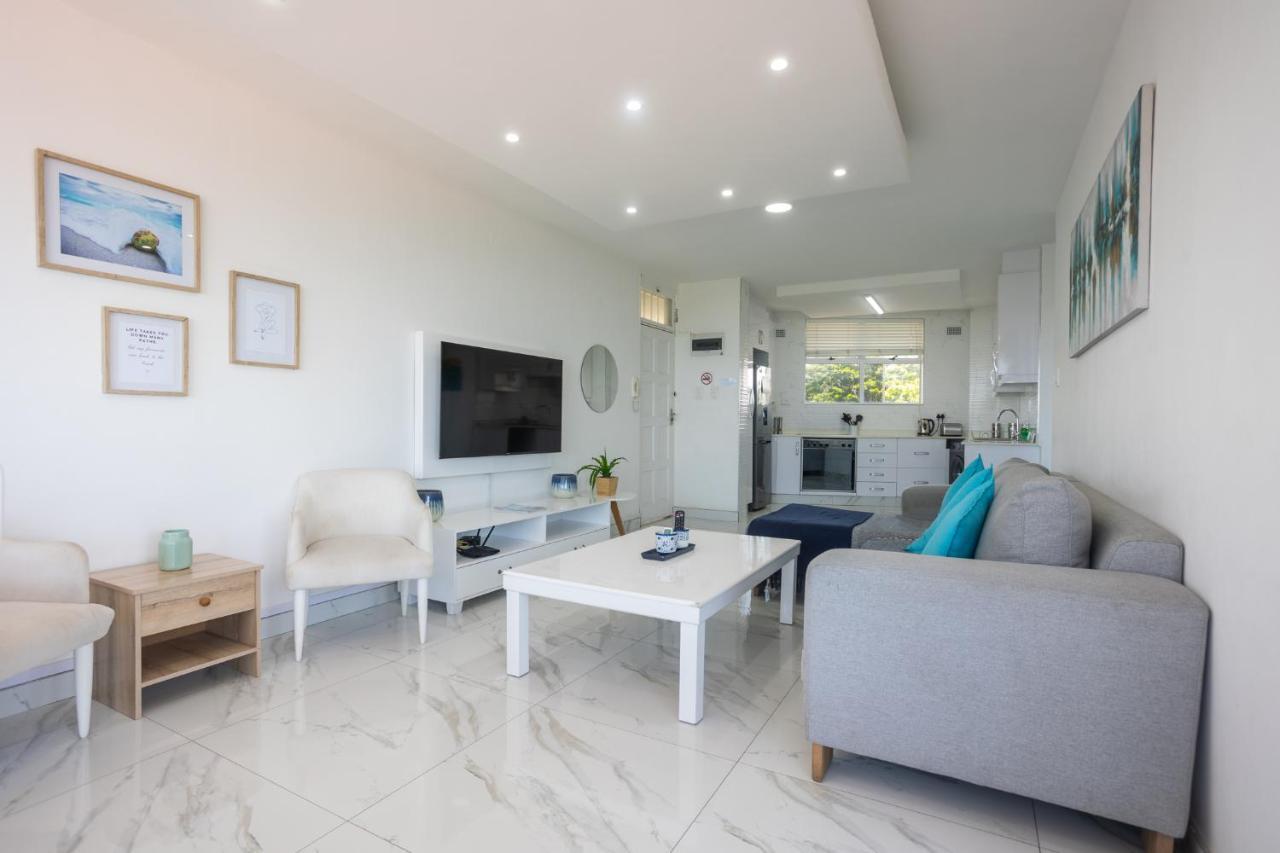 24 Sea Lodge - Sea Viewing Apartment 다반 외부 사진